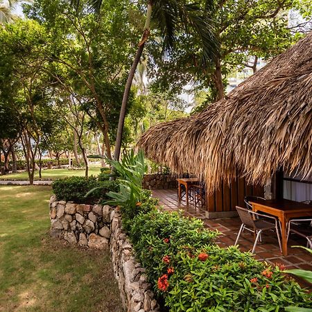 Hotel Irotama Bungalows & Bohios サンタ・マルタ エクステリア 写真