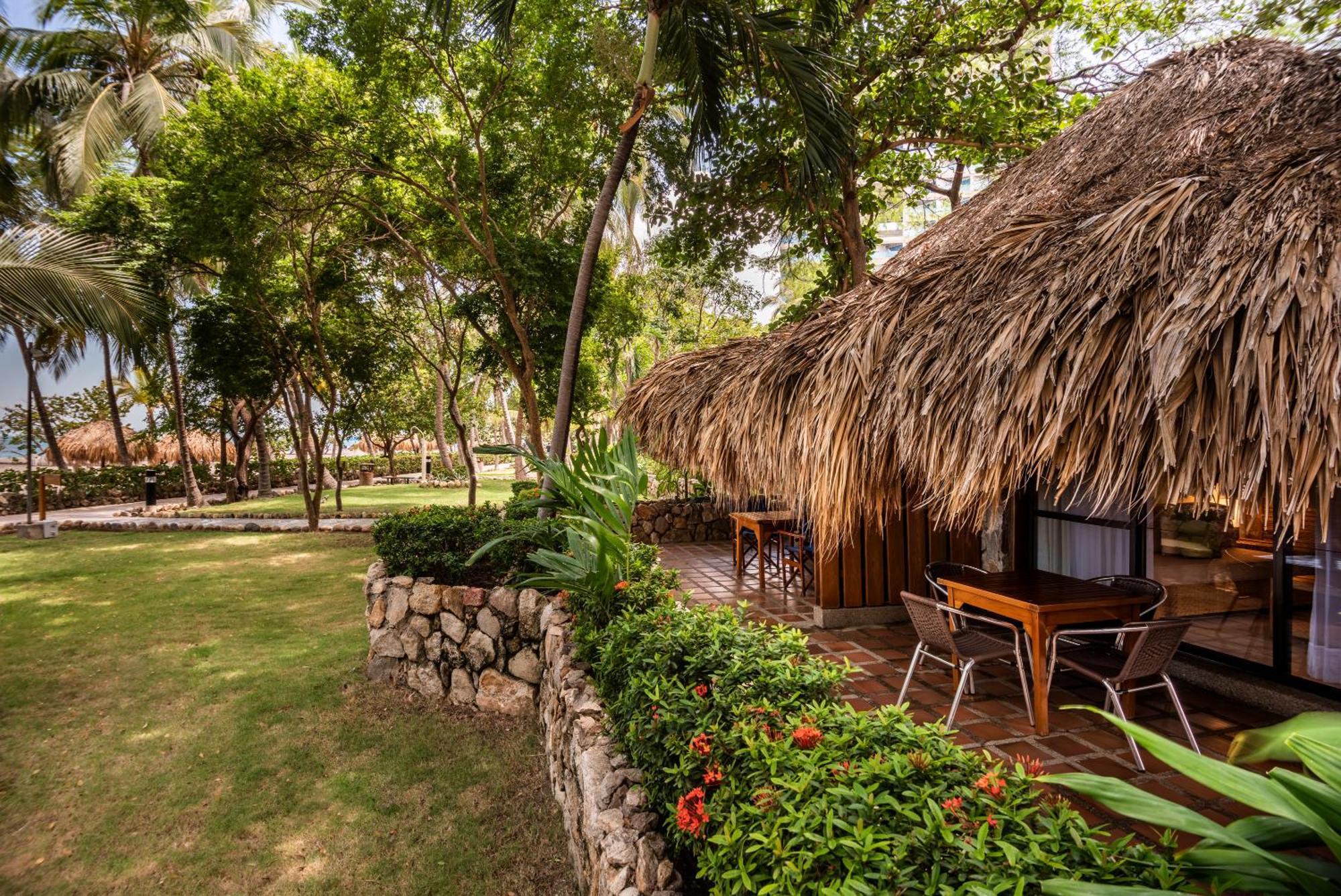 Hotel Irotama Bungalows & Bohios サンタ・マルタ エクステリア 写真