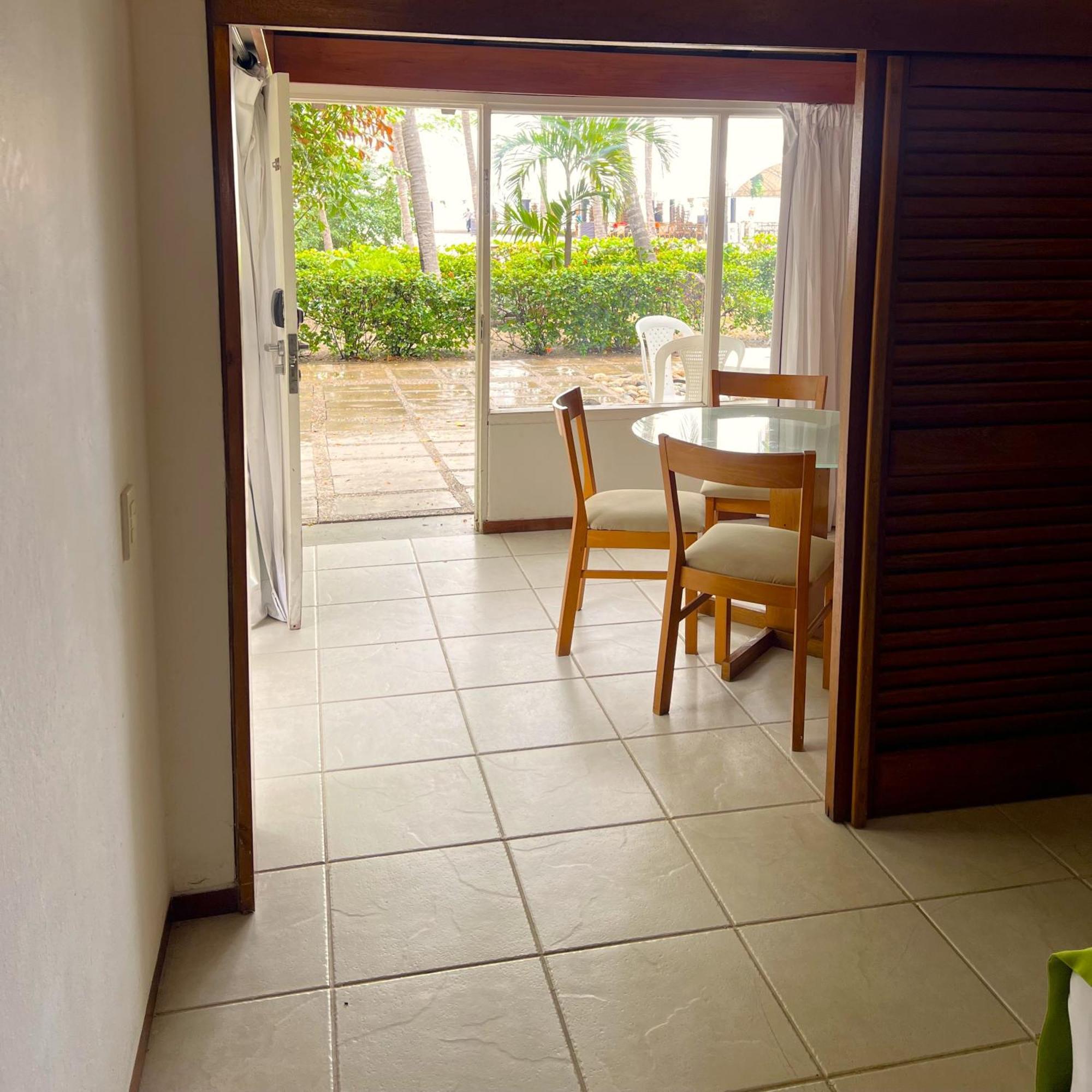 Hotel Irotama Bungalows & Bohios サンタ・マルタ エクステリア 写真